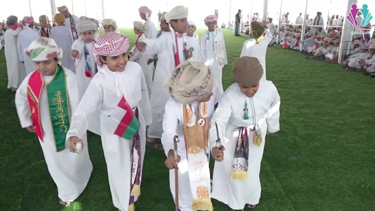 أنشودة " وتجلت لي عمان"
