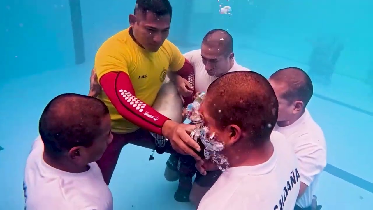 ¿Cómo se forma un buzo de la Fuerza de Operaciones Especiales de la Marina de Guerra del Perú? 💪⚓