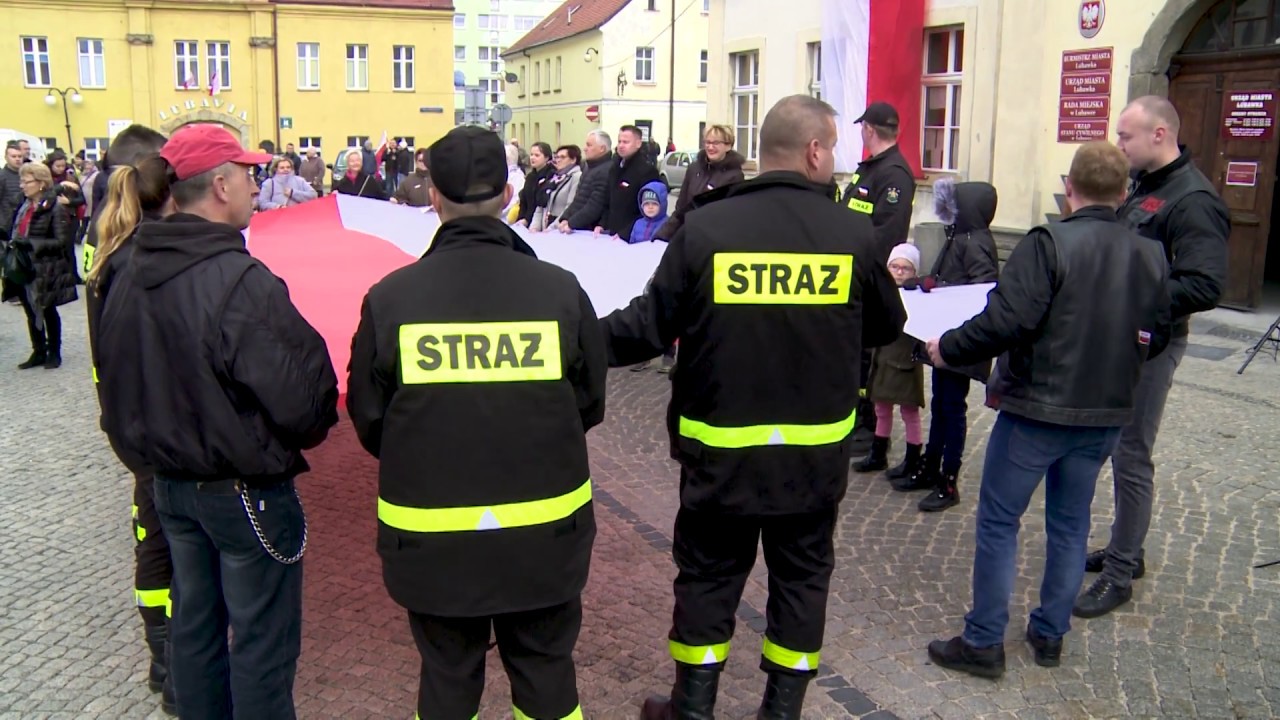 Na lubawskim rynku zabrzmiał hymn Polski