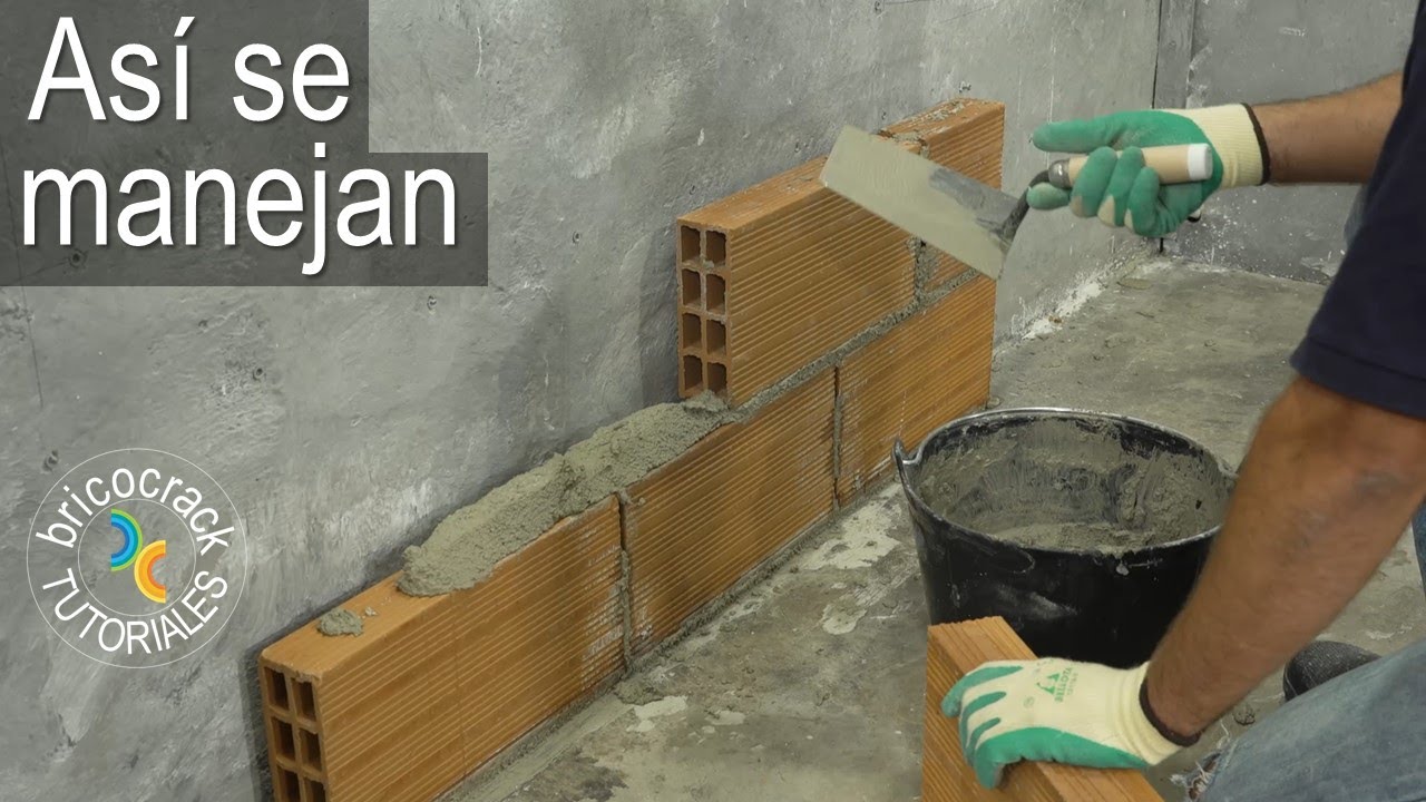 ¿Sabes para qué sirve y cómo se usa cada paleta de albañil? (Bricocrack)