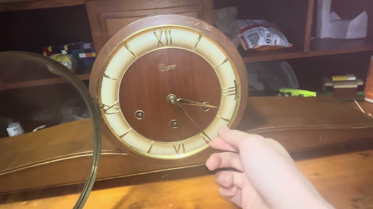 Urgos triple chime mantle clock full video