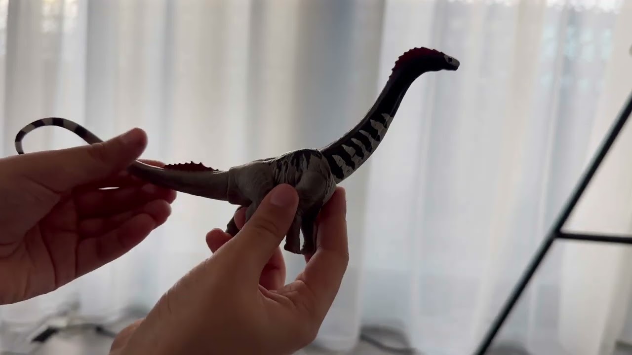Jurassic park advent calendar unboxing 