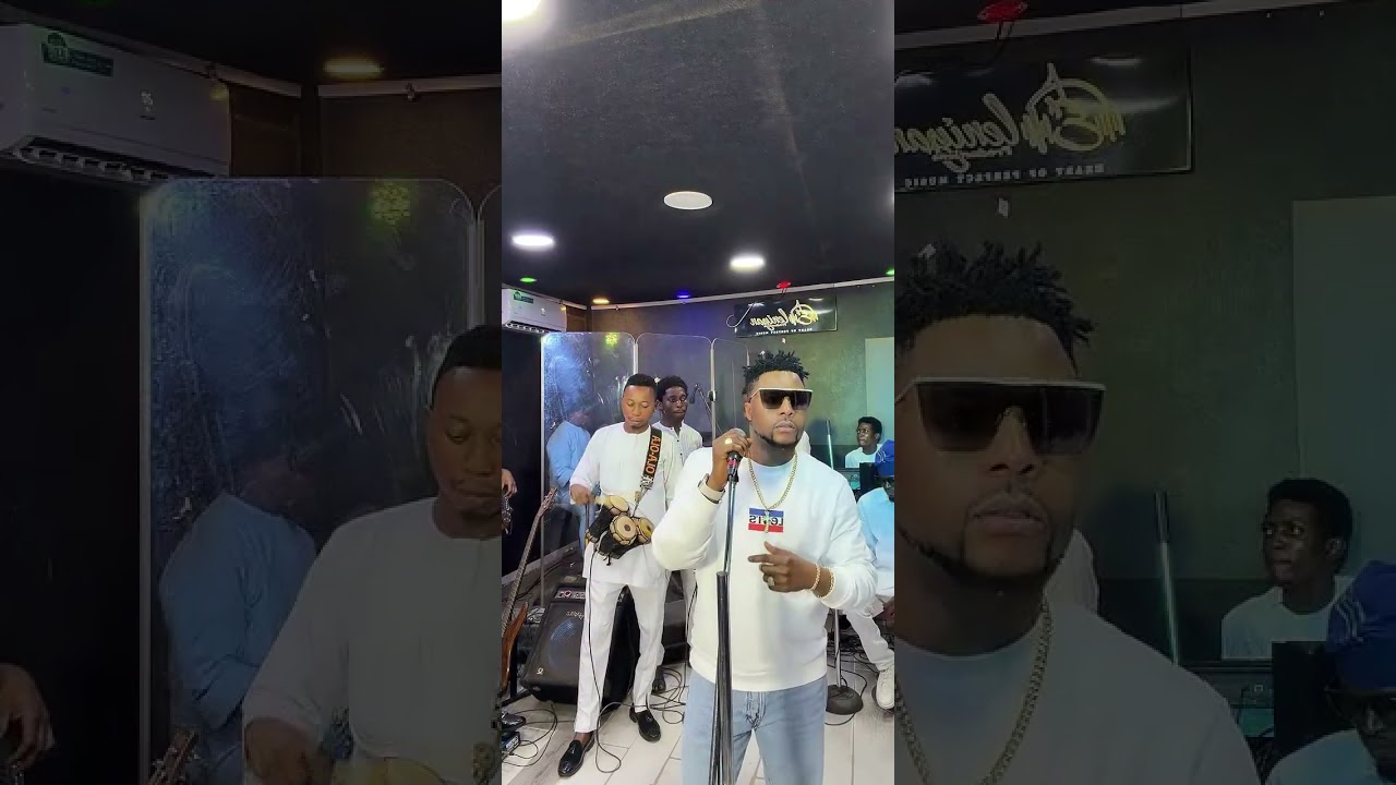 Segun more blessing on stage ( part 2) at @eleniyanproductions @gospelpraisebr
