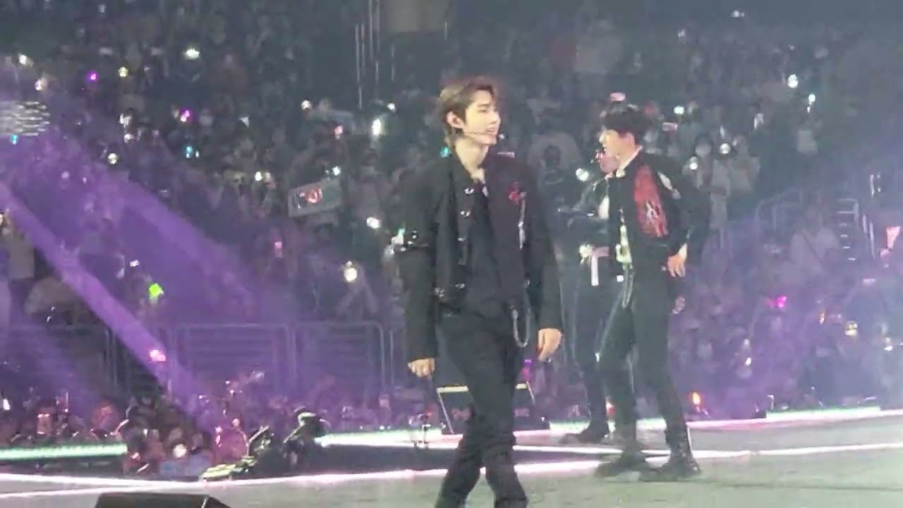 [FANCAM] 220820 LA Day 1 ~ ENHYPEN (엔하이픈) - Polaroid Love