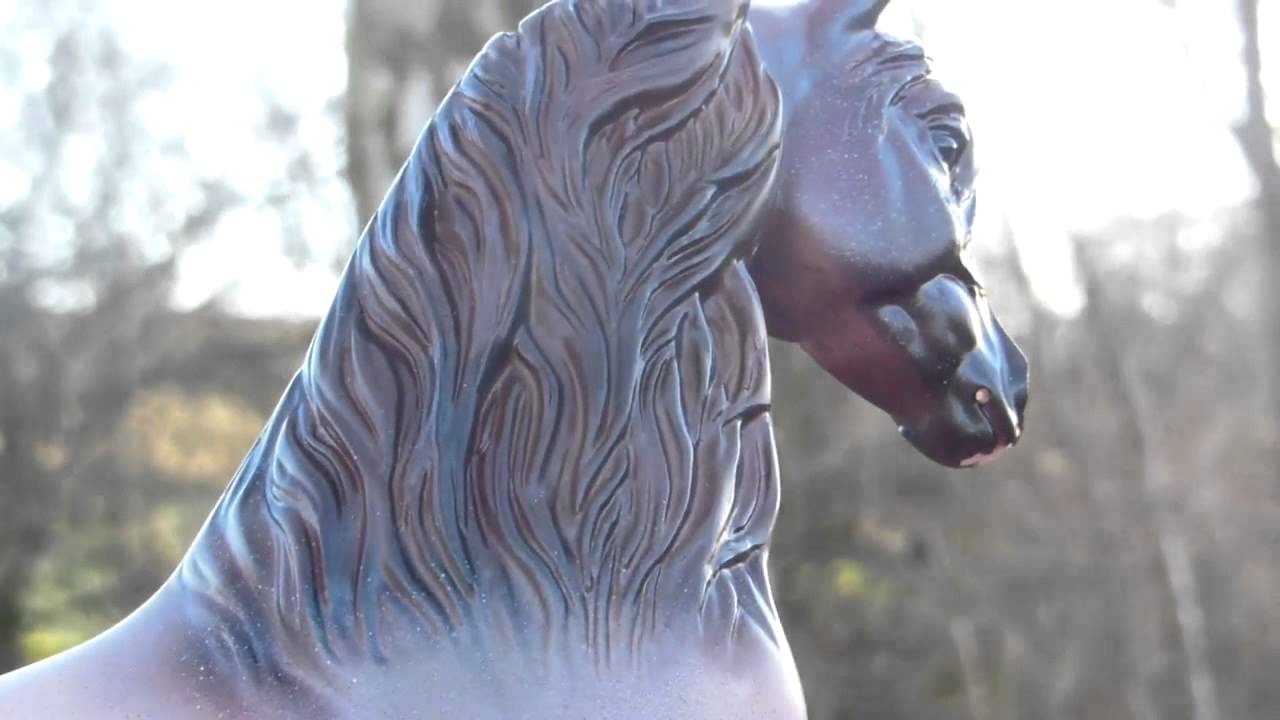 Ohohoo | Breyer-Musicvideo |