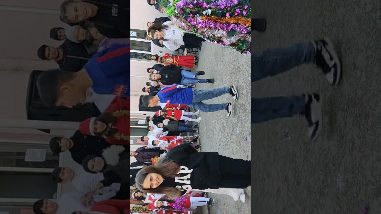 flashmob Şəmkir Qədimqala.7 ci sinif.  hazırladı Fəxriyyə. 11 ci sinif