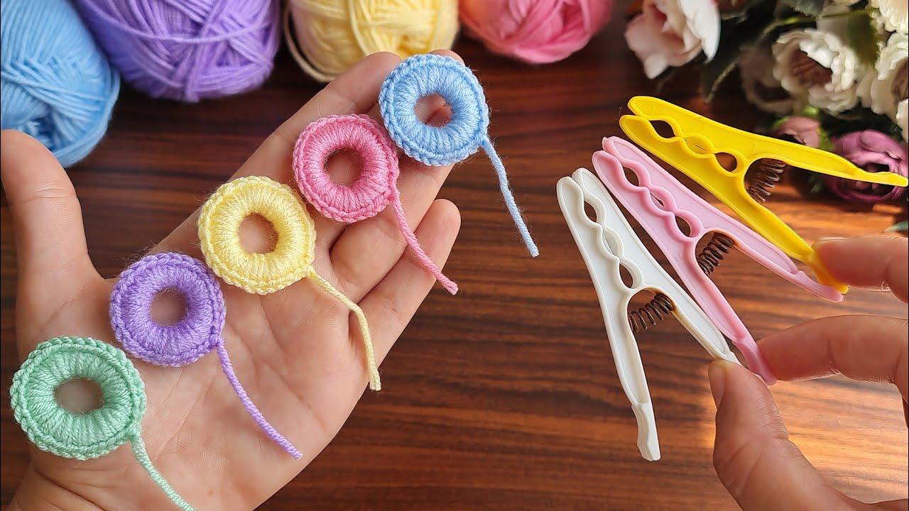 So Beautiful And Easy Crochet 😍 Look what I knitted with clothespins, everyone loved it.