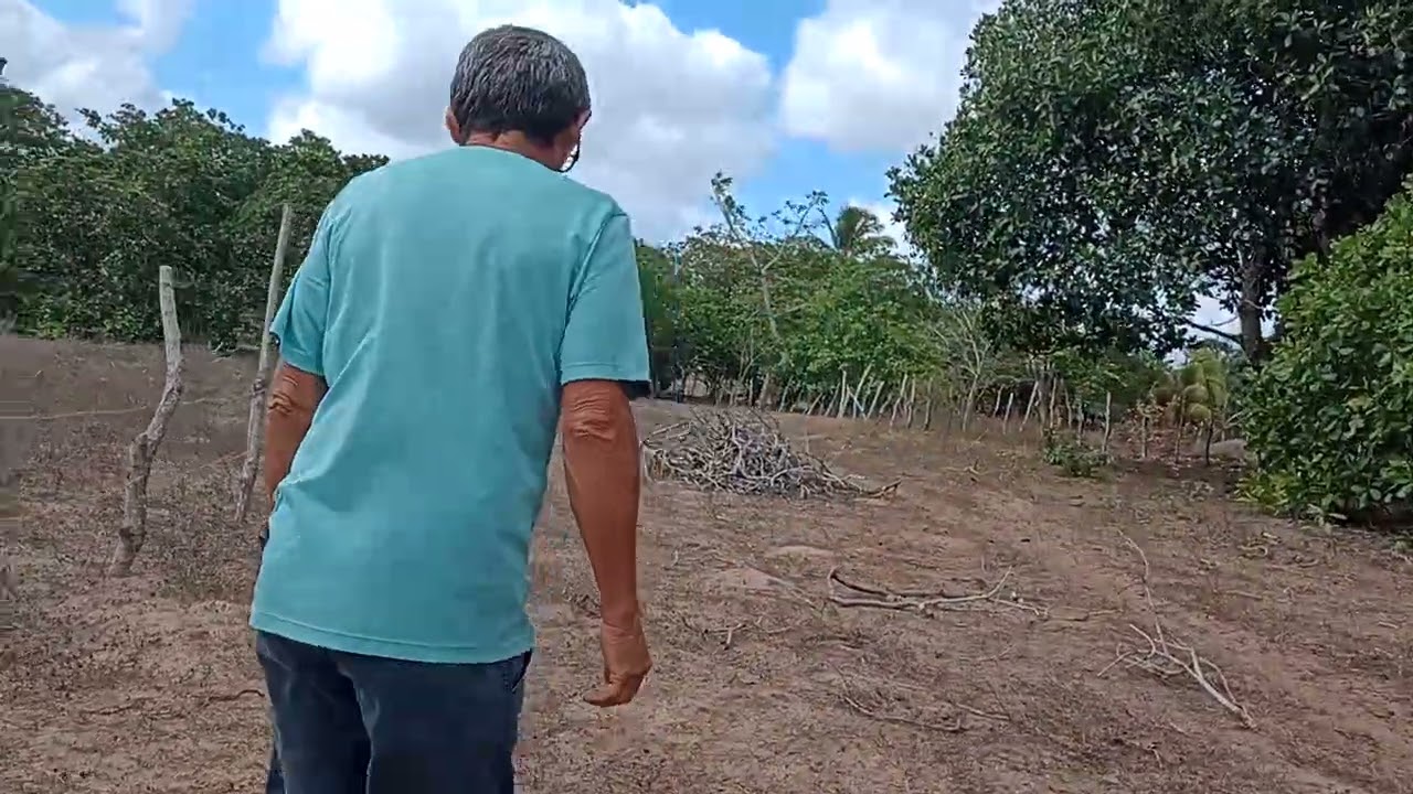 Luiz amostrando às coisas bonitas 