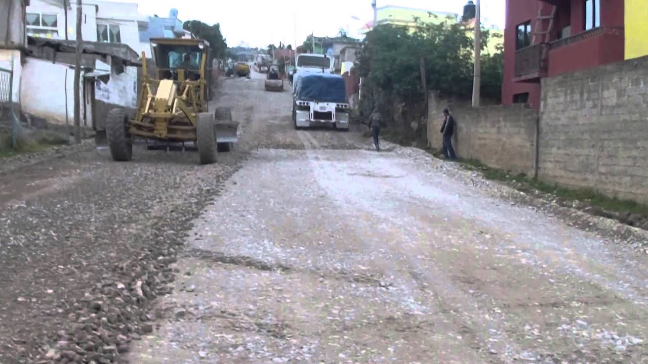 Construcción de Base Hidráulica Para Calle Pt2