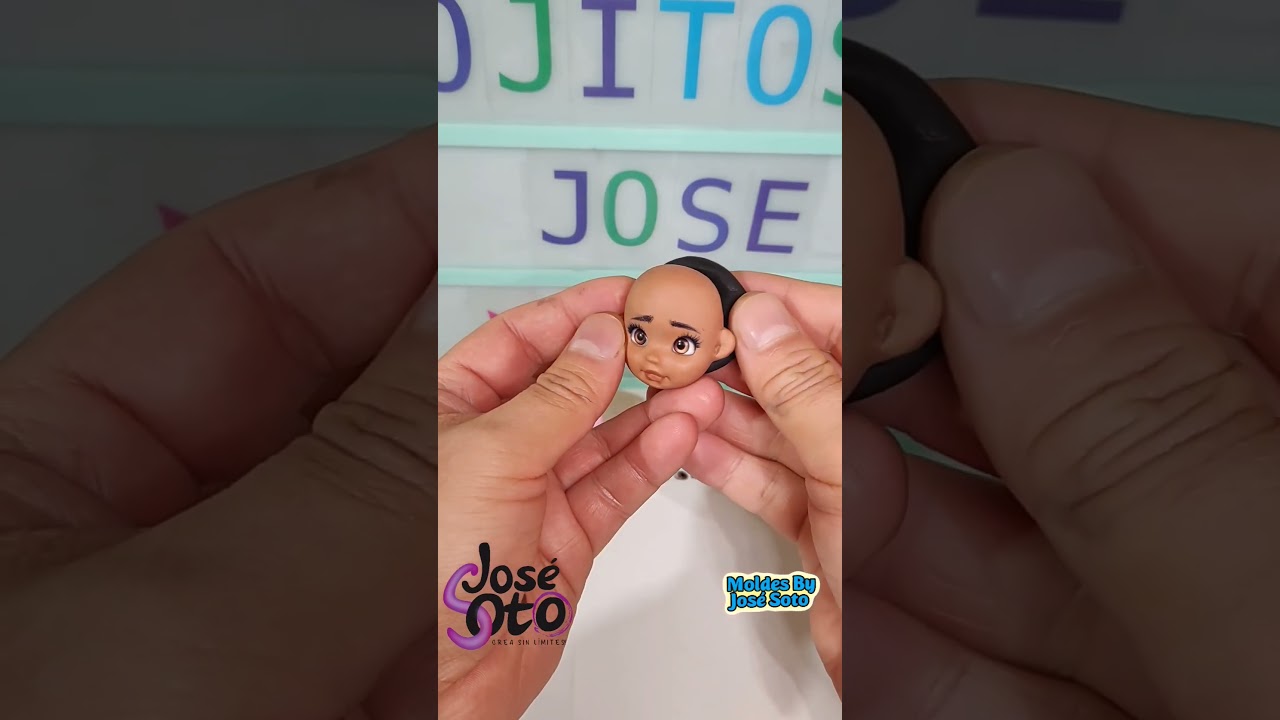 moana en porcelana fria ☺️ Moldes y Ojitos disponibles ❤️❤️