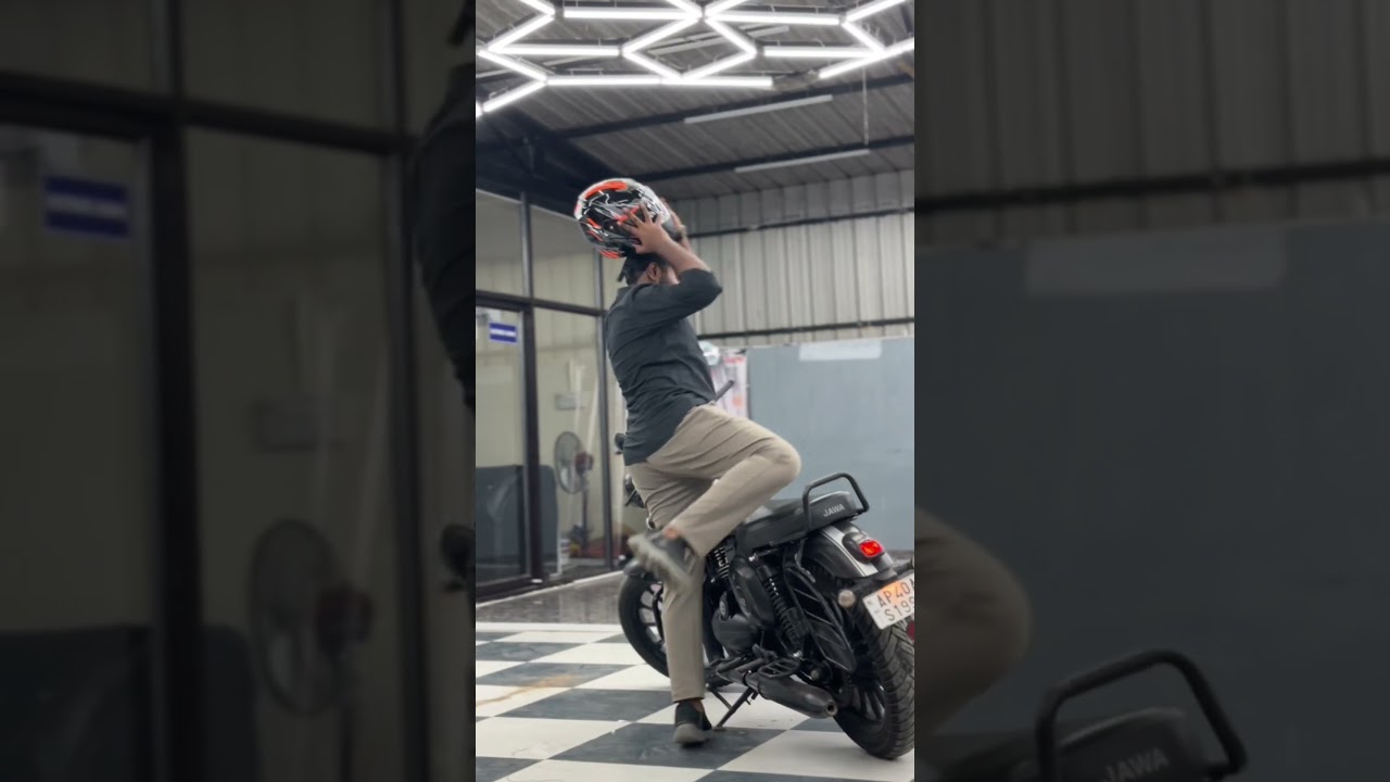 Freshpod Helmet Sanitizing machine  