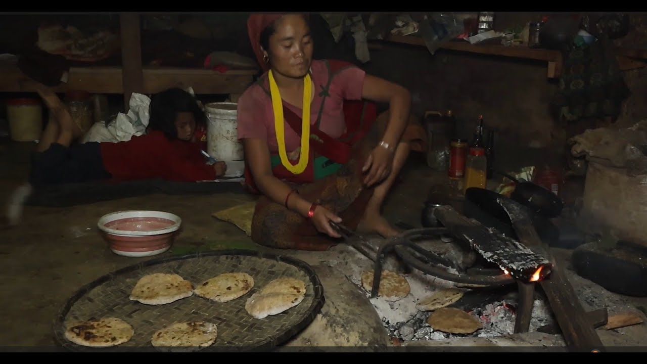 How village mother makes organic bread in the village || Organic life