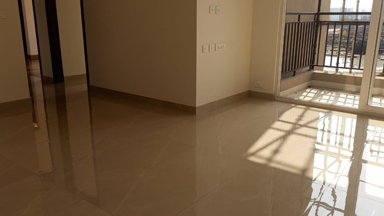 14th avenue Sample Flat (actual flat) video gaur city 2 greater noida west