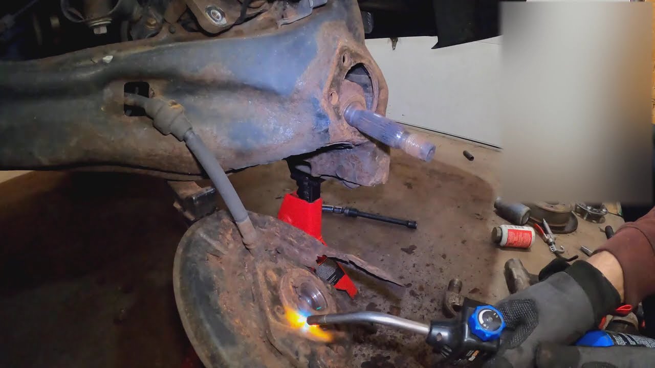 2015 Jeep Patriot Rear Wheel Bearing Replacement