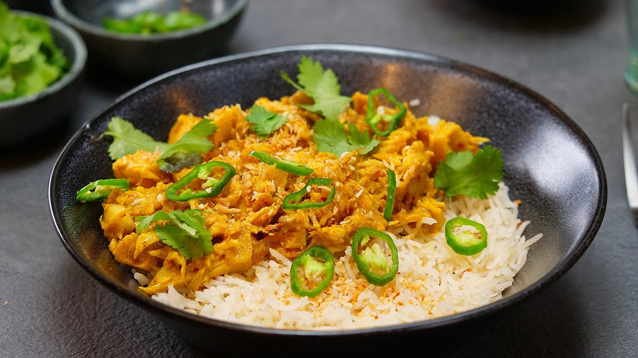 Hearty Jackfruit Rendang (Vegan!)