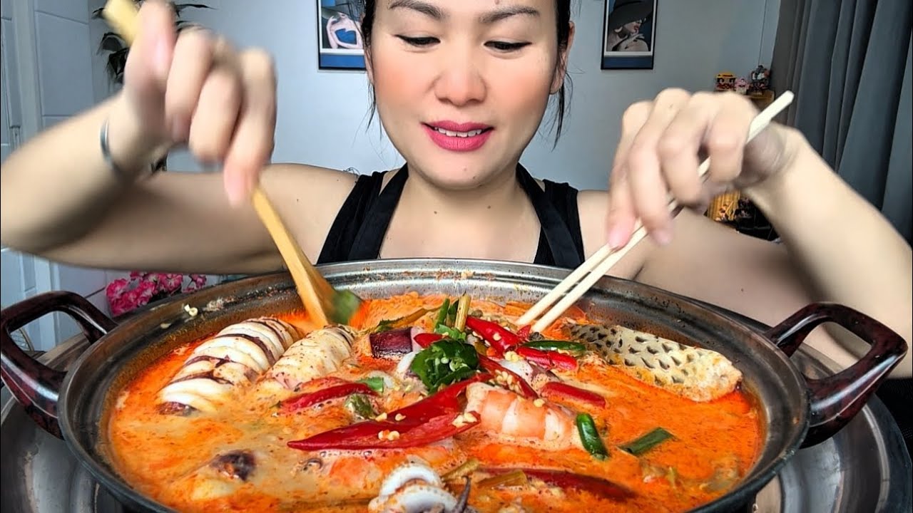 Thaifood ASMR มาม่าต้มยำทะเล แซบเปรี้ยวจัดจ้านถึงรสต้มยำTom Yum Seafood Instant Noodles MUKBANG SHOW