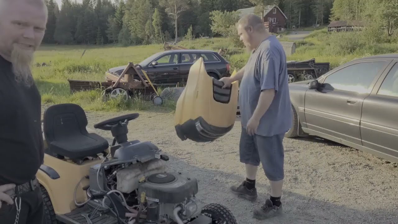 Stiga Estate 3084H Lawn Mower Tractor🤠 Will it Run?🤔