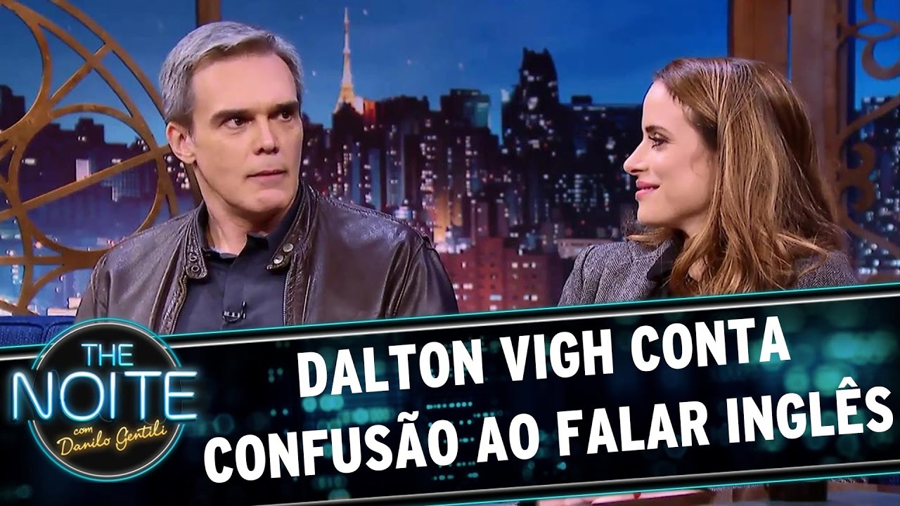 Dalton Vigh conta confus&atilde;o ao falar ingl&ecirc;s | The Noite (25/04/17)