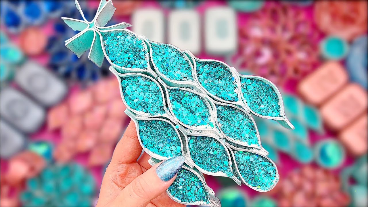 ODDLY SATISFYING 🎄CHRISTMAS SPECIAL 🎄  ASMR VIDEO CRUSHING SOAP GLITTER BOXES STARCH clay cracking