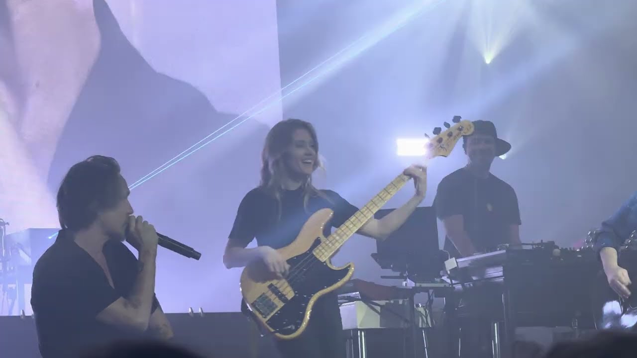 Incubus - Drive live @ O2 Arena, London 2025