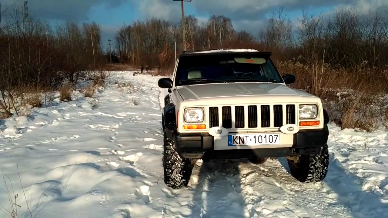 jeep  - dzwięk jakoś dziwnie wyszedł - normalnie bulgota jak V8