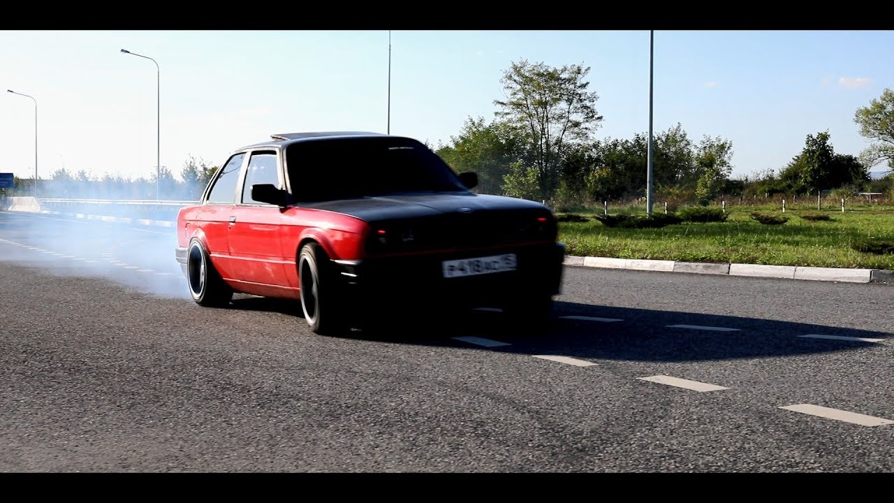 Бешеный BMW e30 на V8 + ГОНКА с MAZDA MPS