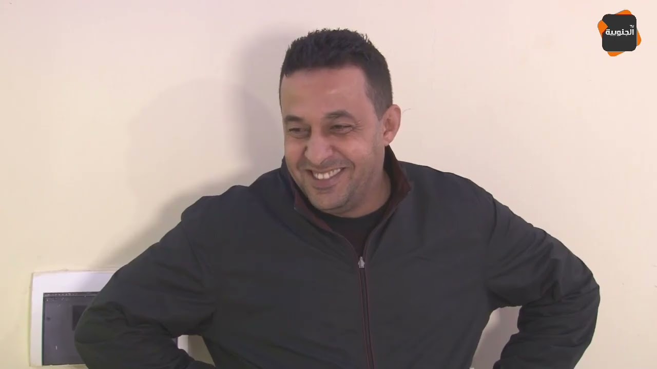 الستاغ باش تقص الضو على النقار  🤣🤣