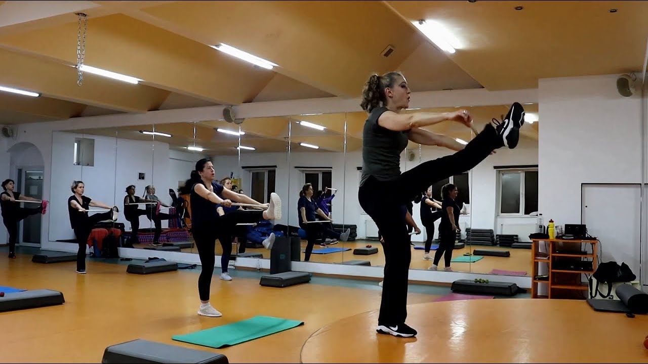Episodul 140. Antrenament cardio pentru picioare, fese și abdomen