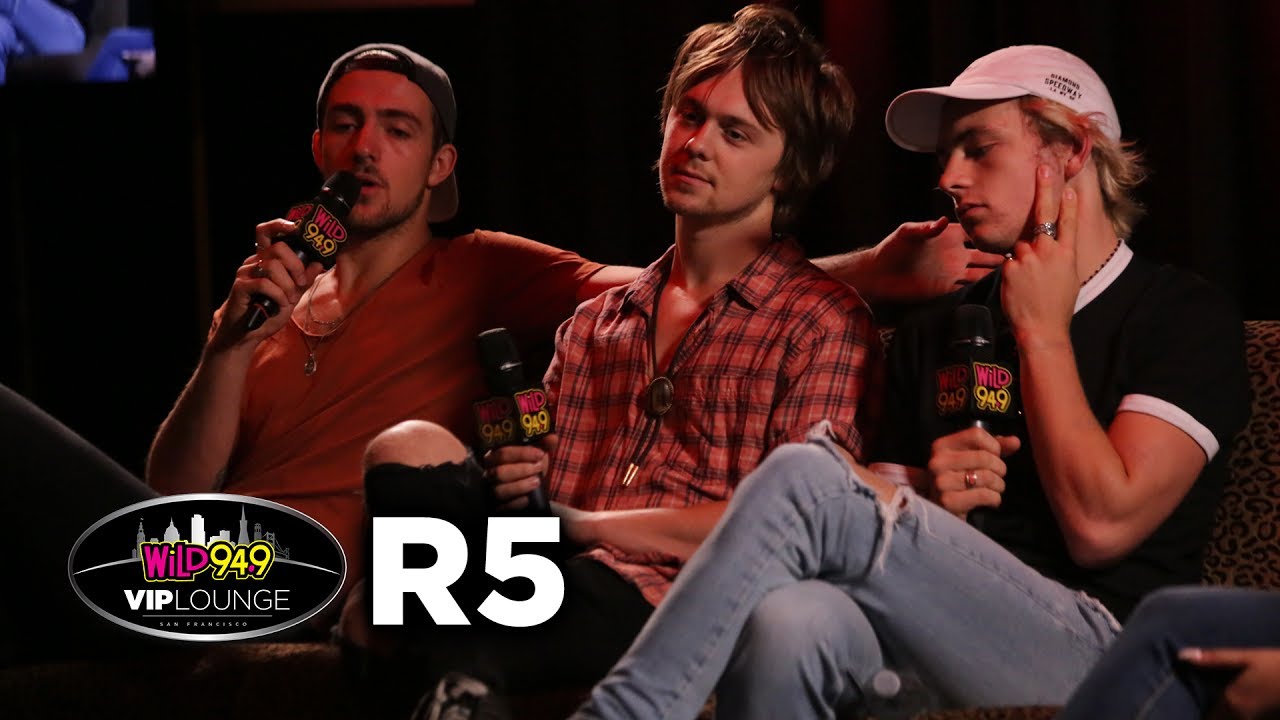 Gabby Diaz Hosts A Q&A With R5
