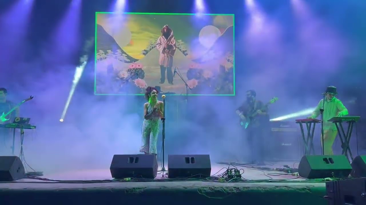 Hit La Rosa - La Montañita (Live Performance)