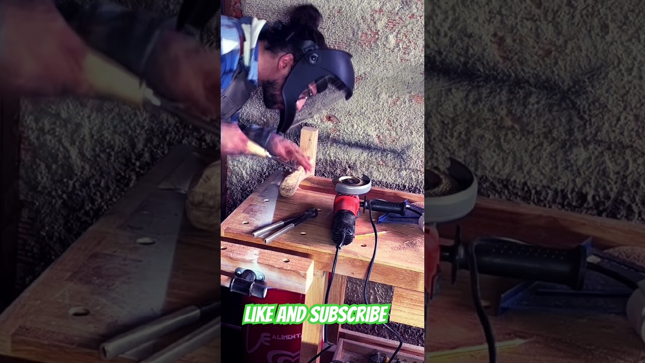 Wood carving to make a hadle for the mallet