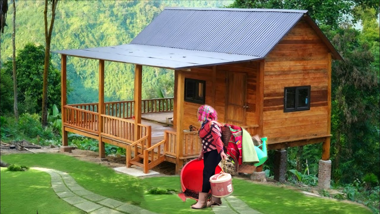 Single girl turns abandoned houses in the forest into her home - Ly Thi Phuong