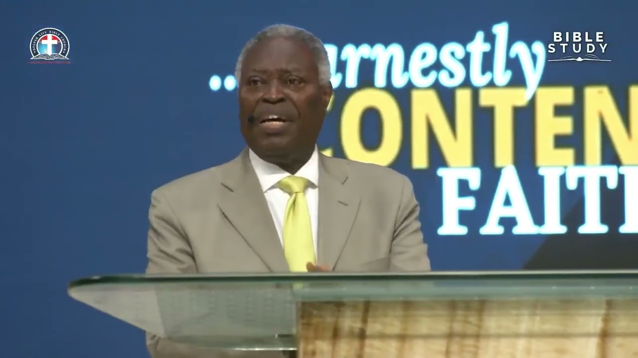 ГЛУБОКАЯ ЖИЗНЬ — ЭТО НЕ ЦЕРКОВЬ, ГОВОРЯЩАЯ НА ЯЗЫКАХ С КАФЕДРЫ || Пастор Кумуйи #pastorkumuyisaid...