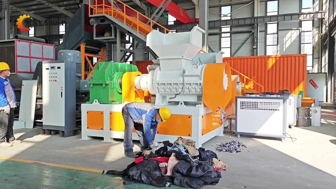 Spiral Shredder for Old Clothes Recycling | Efficient Textile Size Reduction Solution