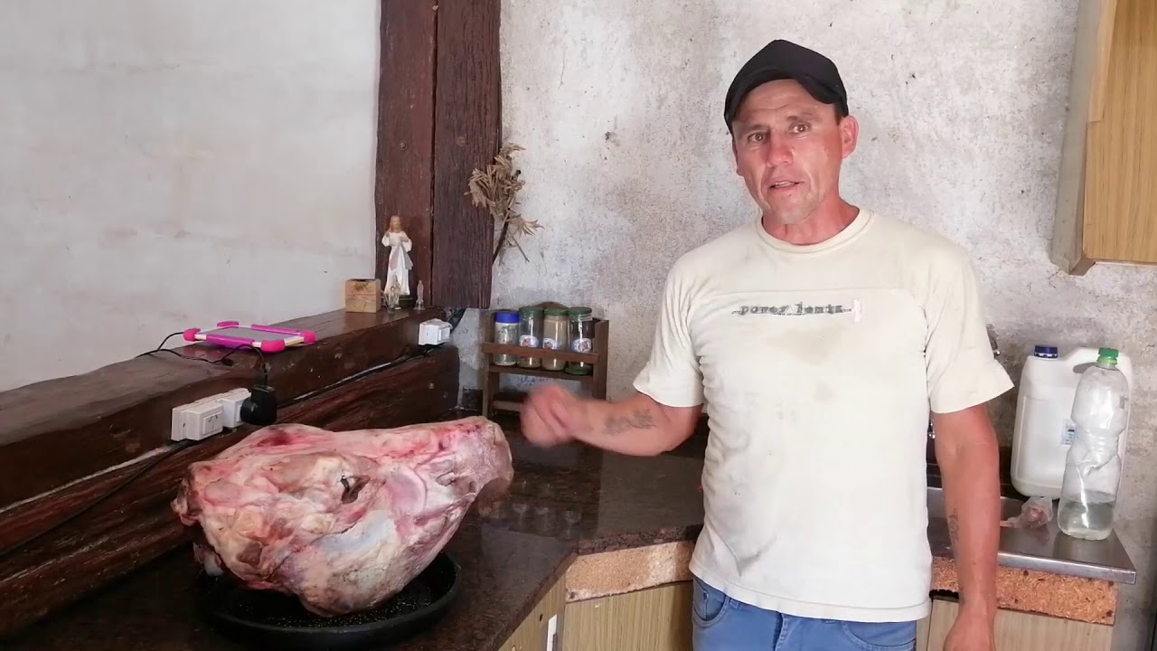COCINANDO UNA CABEZA AL POZO