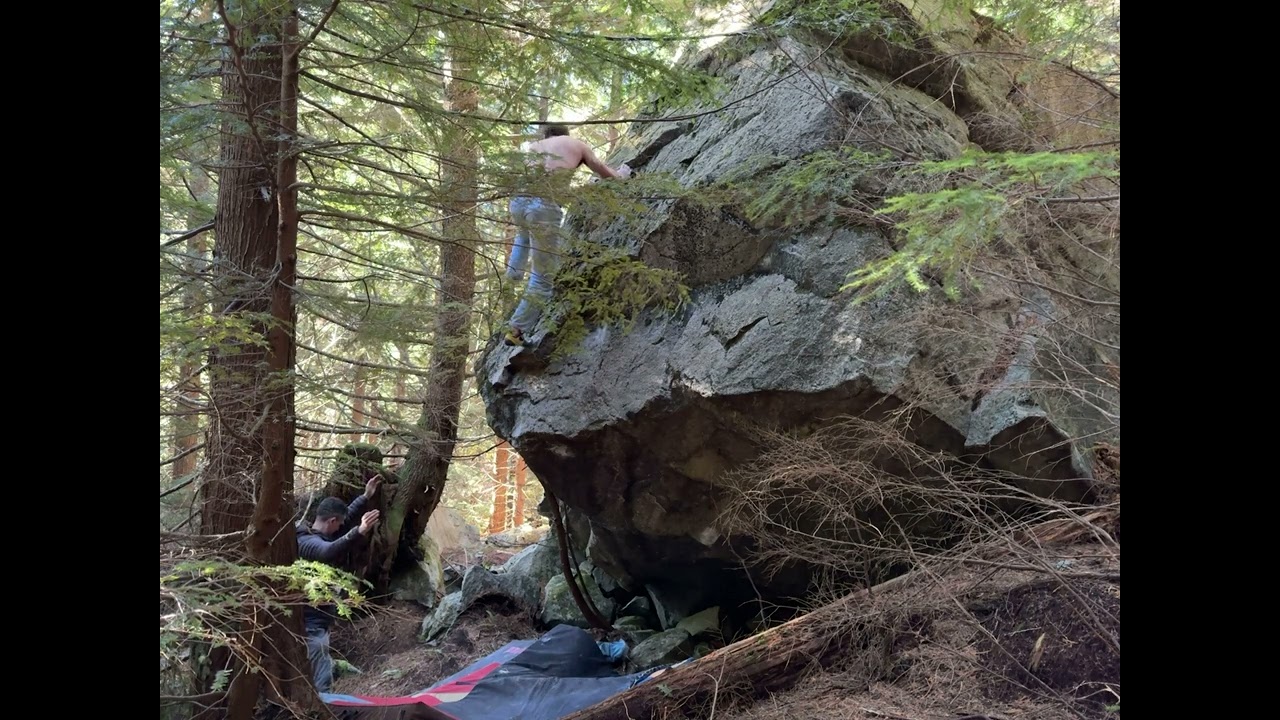 Breaker of Chains (v8/9, FA) Rainy River Boulders 