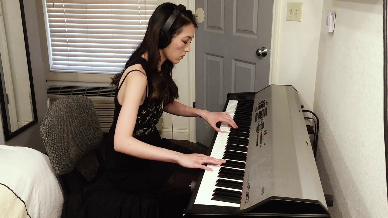 Domenico Scarlatti - Sonatas in: G minor K. 426, G major K. 427 and B-flat major K. 545 (Joy Yang)