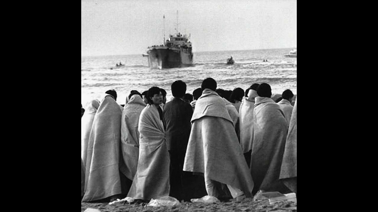 YoungQueenz, N.O.L.Y - 姑娘