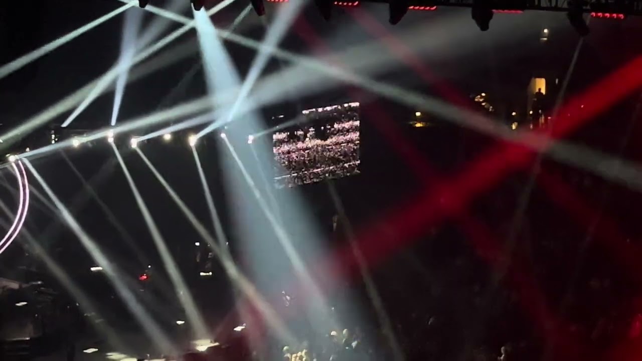Hands of time (with cinematic/Pink Floyd intro) live at free the machine tour in Omaha Nebraska