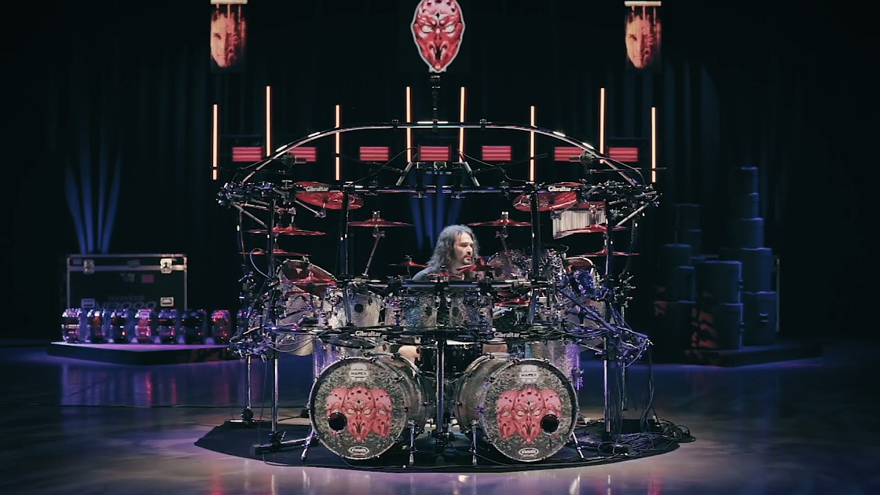 TVMaldita Presents: Aquiles Priester playing Nocturnal Human Side (Noturnall)