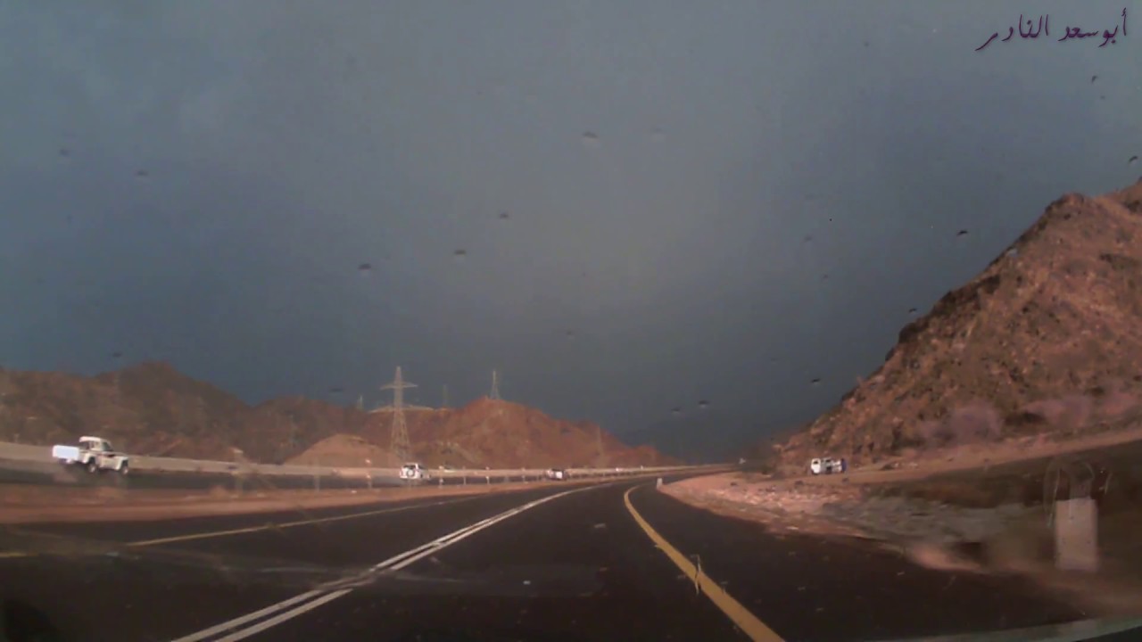 غيم وسحاب وجو ممطر وجذاب  .. يشرح صدر من ضاق صدره وباله HD