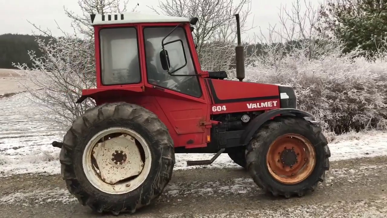 K&ouml;p Traktor Valmet 604 4 p&aring; Klaravik
