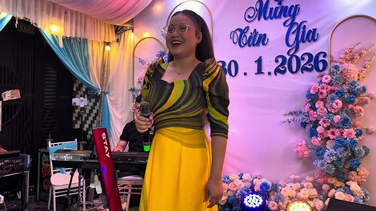 LK XUÂN VỚI 2 GIỌNG CA RẤT TUYỆT VỜI 