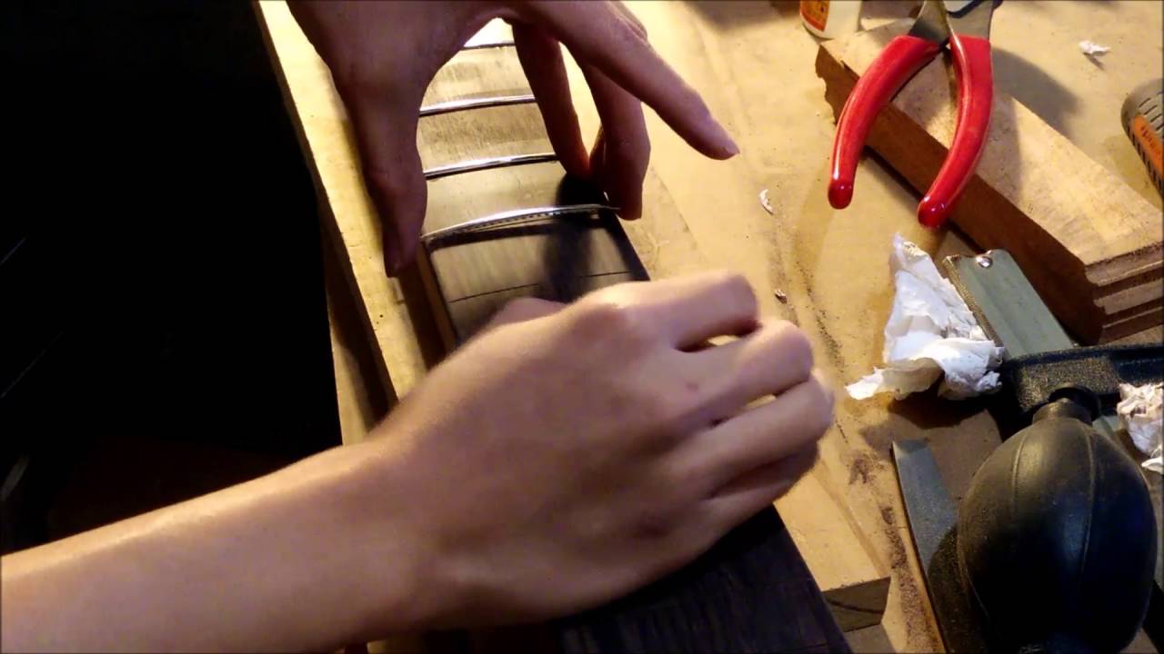 Neck Through Bass Build - Part 6: Fretboard radius and fret installation