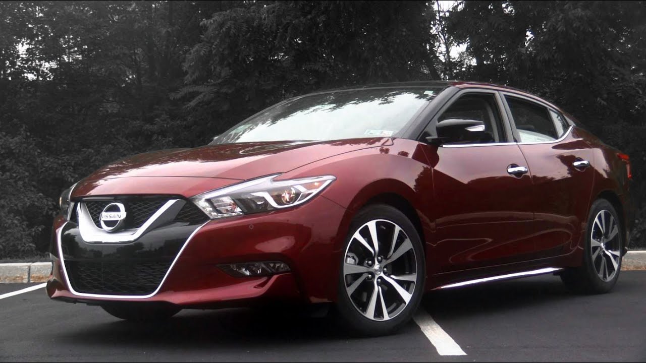 2017 Nissan Maxima: Review