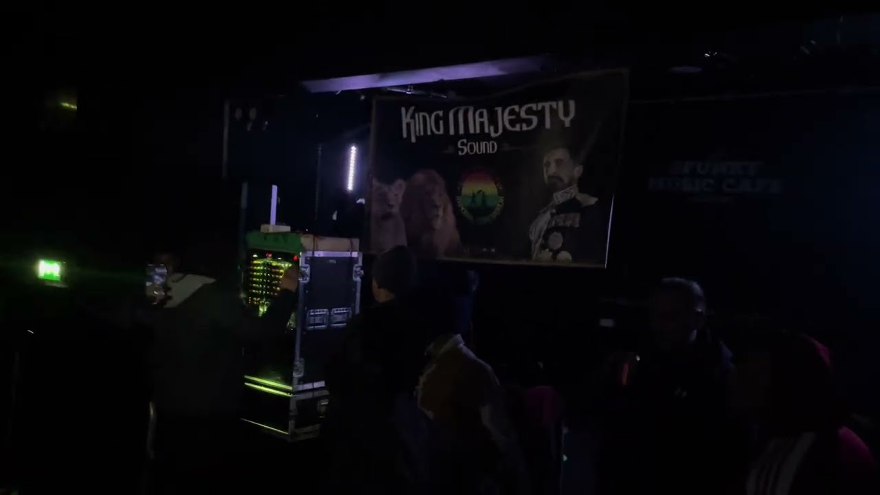 King Majesty playing 'Be True' Dubplate @ 2Funky Leicester 16/01/26