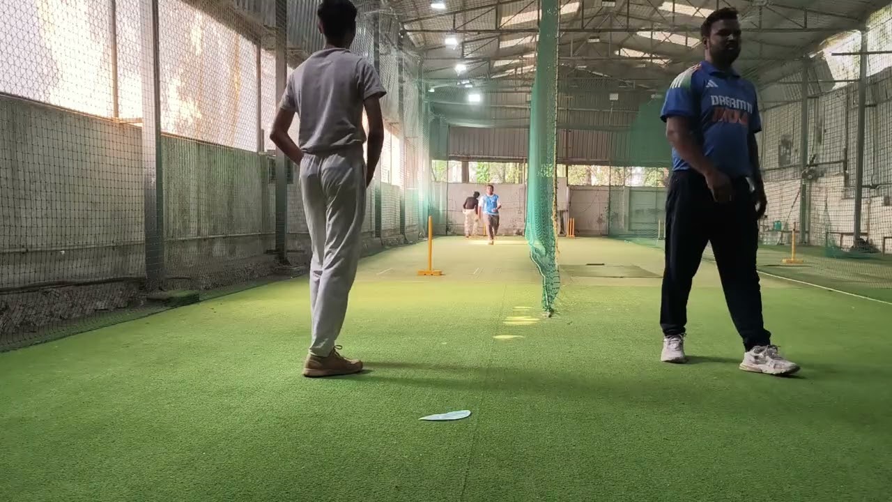 ARJUN BATTING PRACTICE SESSION IN VEER STAR ACADEMY NALLASOPARA WEST #CRICKET #VIRAL #cricket 