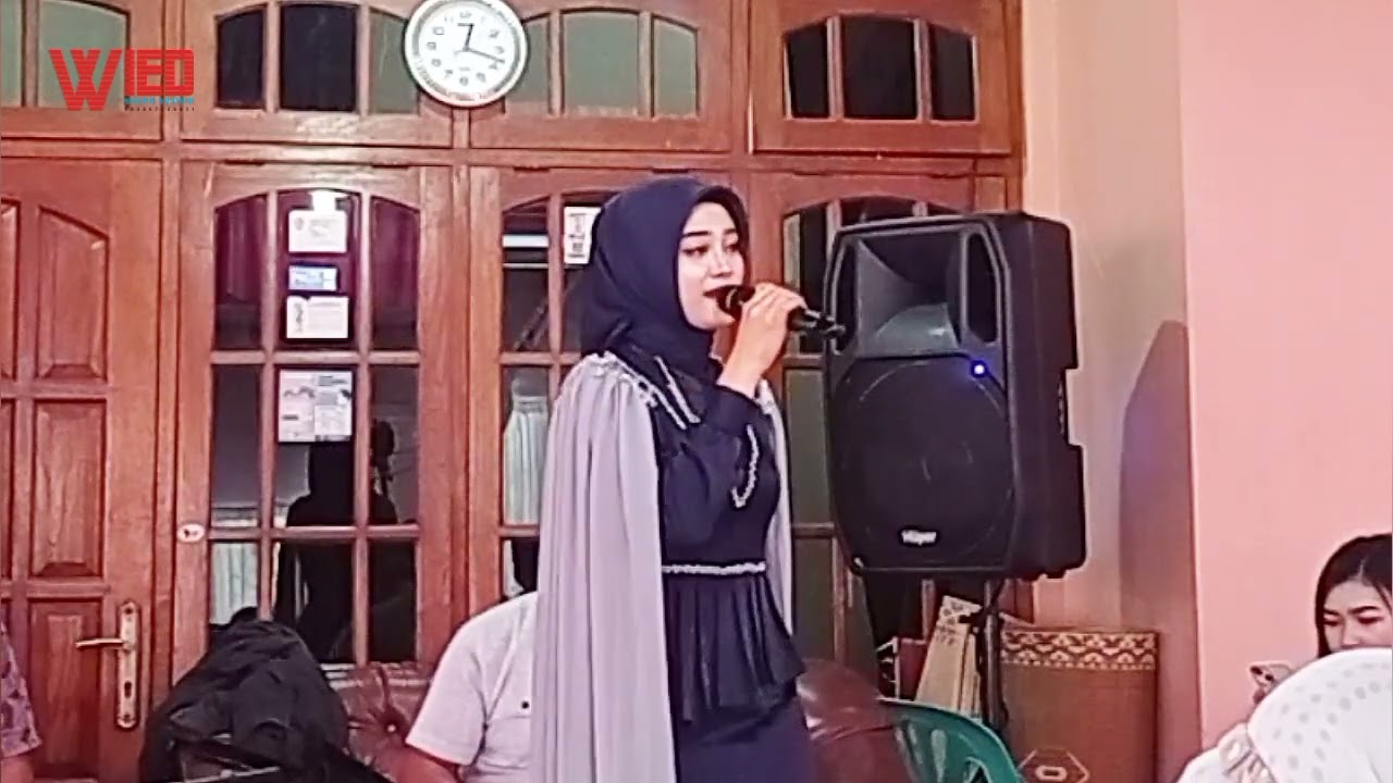 Lungiting Asmoro - Danti - YL Entertainment