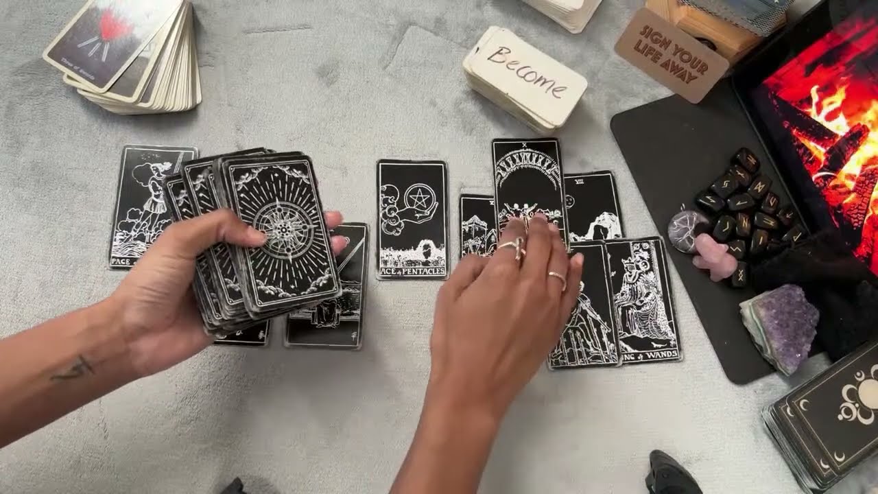 ♎️LIBRA “THE CATWALK”