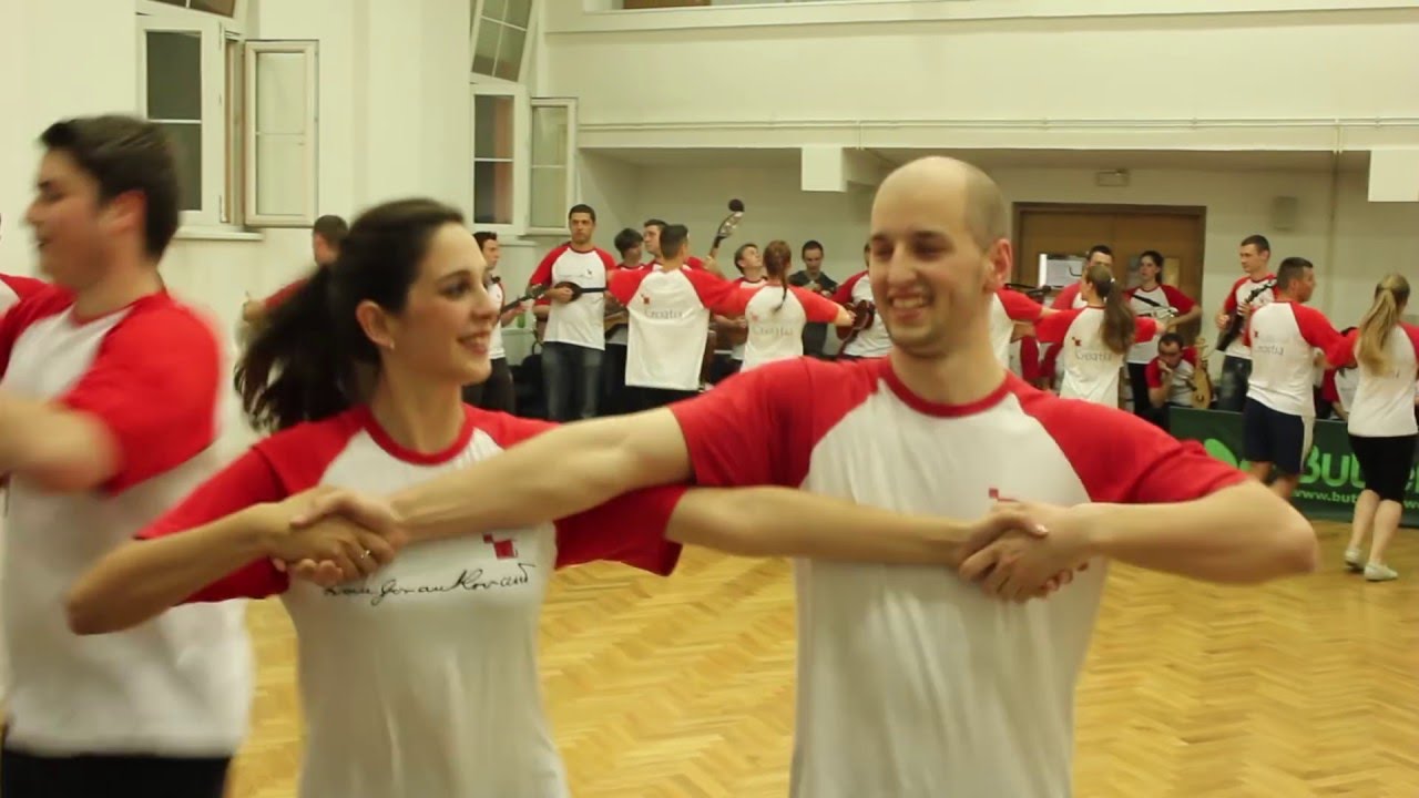 Folklorni ansambl Ivan Goran Kovačić: 